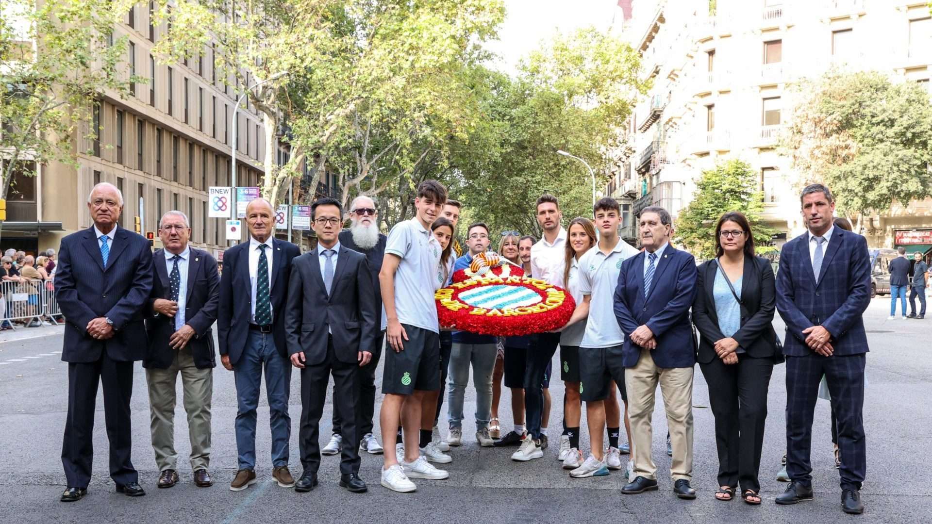 espanyol diada catalunya ofrenda floral 2022