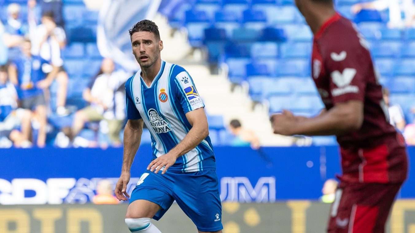 sergi gomez espanyol sevilla fc laliga santander 2022 23