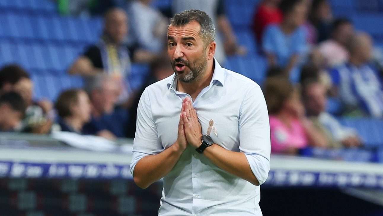 diego martinez espanyol real valladolid laliga santander 2022 23