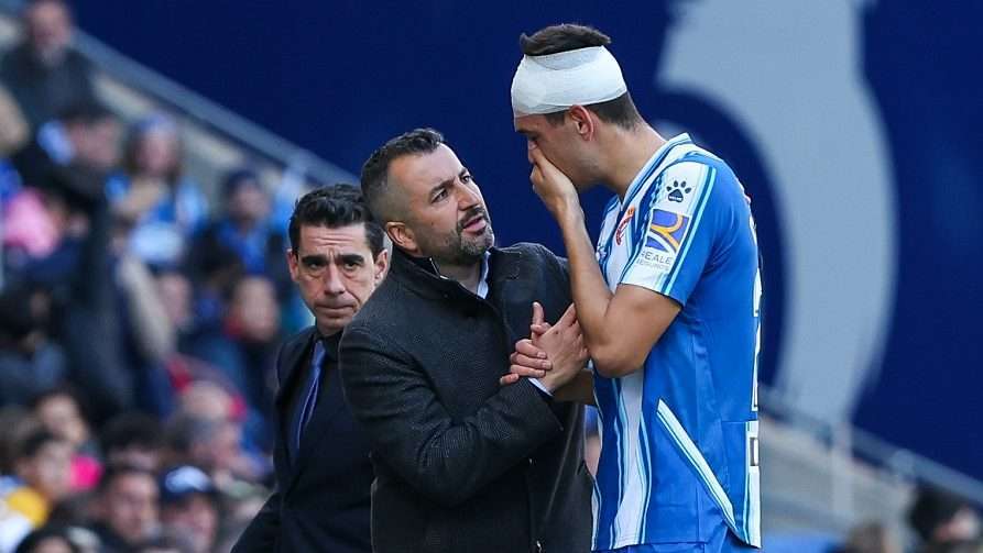 César Montes CA Osasuna