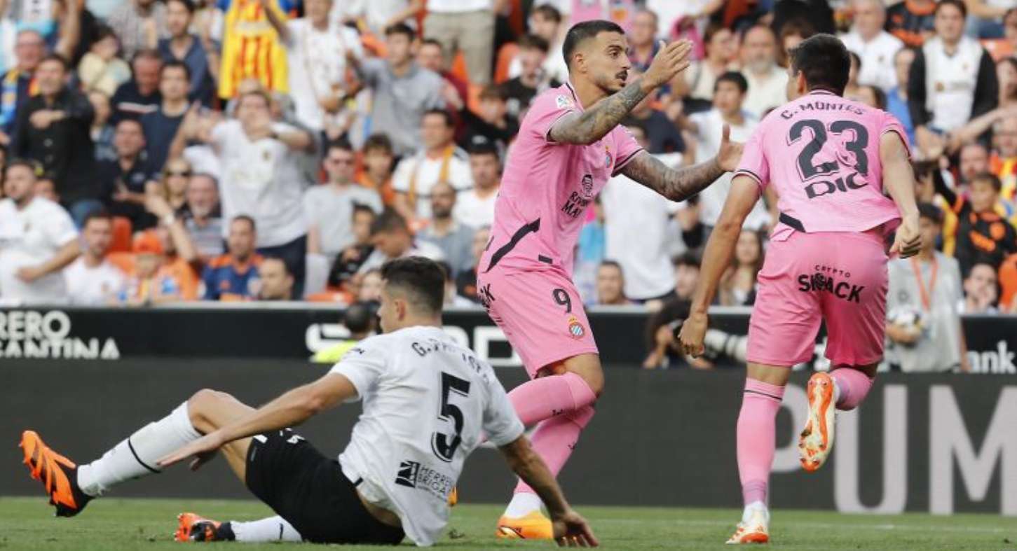 joselu valencia cf espanyol mestalla liga santander 2022 23 1