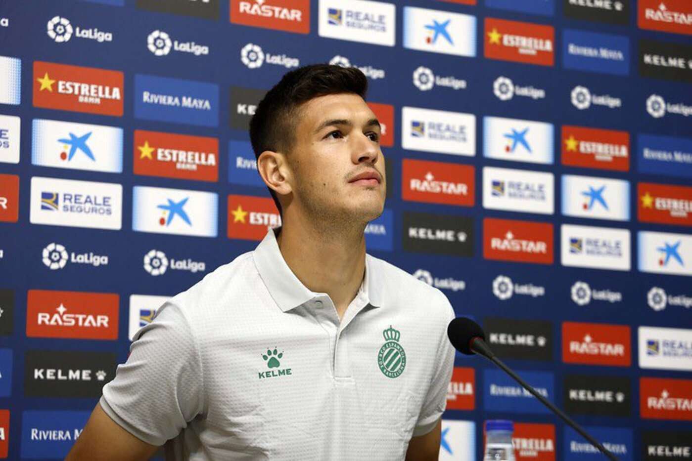 César Montes Espanyol salida Bundesliga