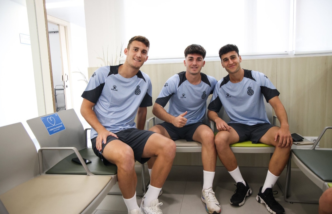espanyol b jugadores pretemporada 2023 24 primer equipo