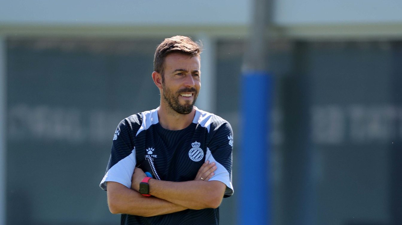 luis garcia previa albacete balompie espanyol laliga hypermotion 2022 23