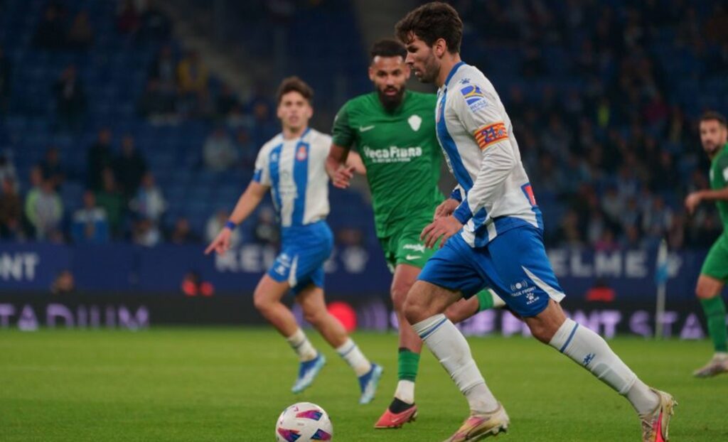 Luis Miguel Ramis: "Estamos bien, vamos a más" 1 cabrera espanyol elche liga hypermotion 2023 24