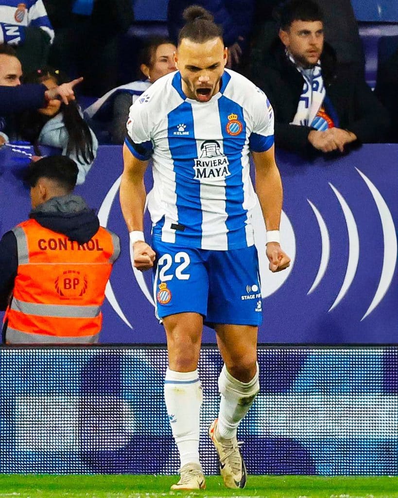 ¿Superará Martin Braithwaite los 23 goles de RDT en el anterior paso del Espanyol por Segunda? 3 espanyol villarreal b laliga hypermotion 2023 24 martin bratihwaite