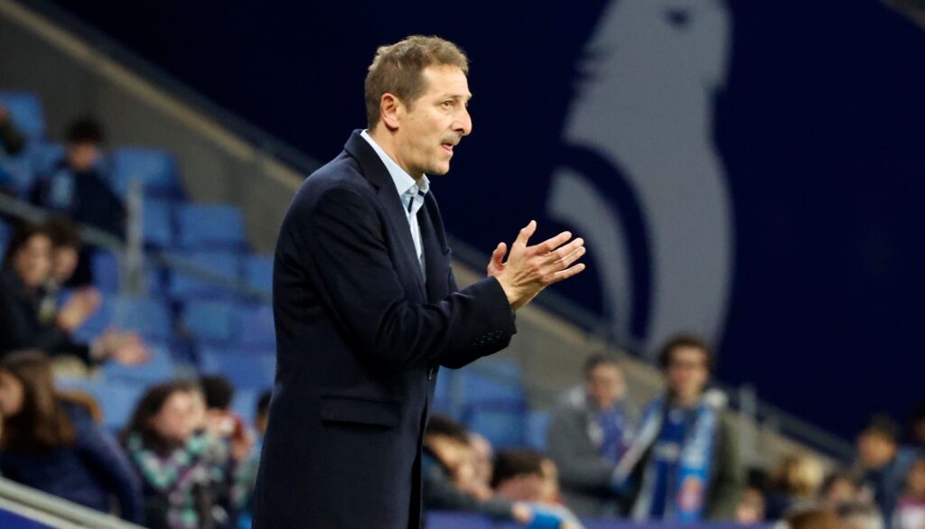 luis miguel ramis mirandes epsanyol j27