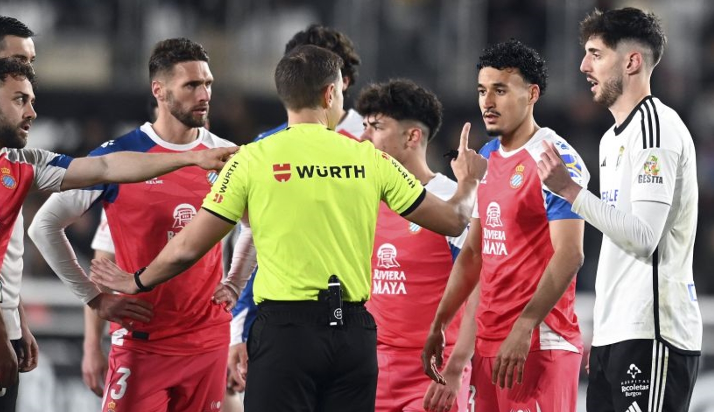arbitro cordero vega espanyol burgos jornada 33