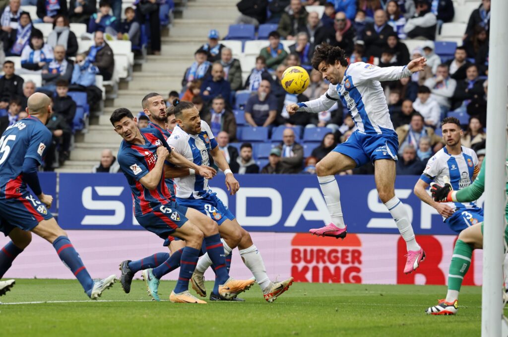 Se acaba el tiempo y al Espanyol sigue sin darle para el ascenso directo 3 cabrera eibar espanyol