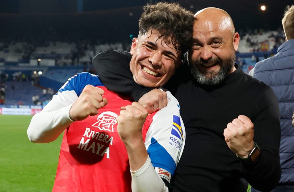 manolo gonzalez nico elamed zaragoza espanyol