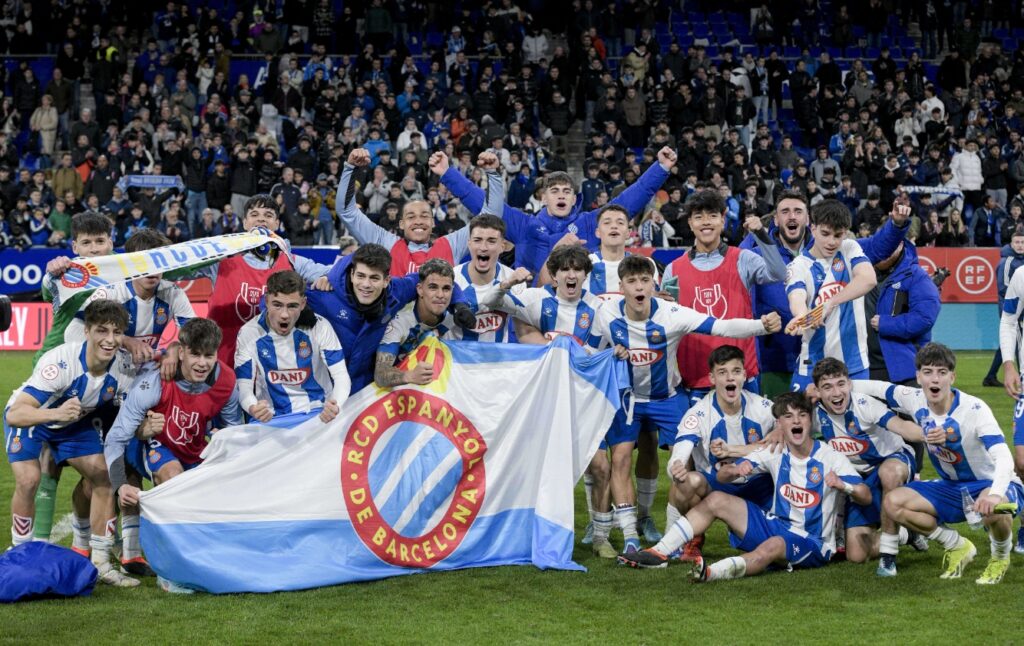 Ferran Gómez sueña con traer la Copa del Rey juvenil para casa: "Lo daremos todo por el Espanyol”. 2 oviedo espanyol semifinal.cop rey juvenil
