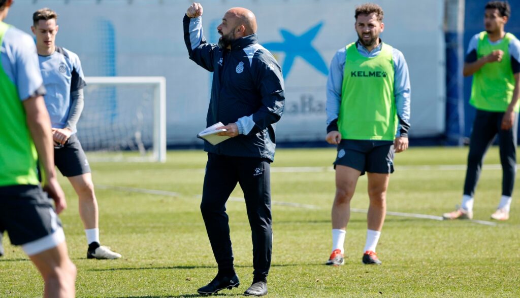 zaragoza espanyol entreno