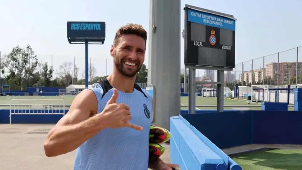 Sergi Gómez: "Son seis finales: el tema está apretado, pero creemos en nosotros para conseguirlo" 2 sergi gomez entreno