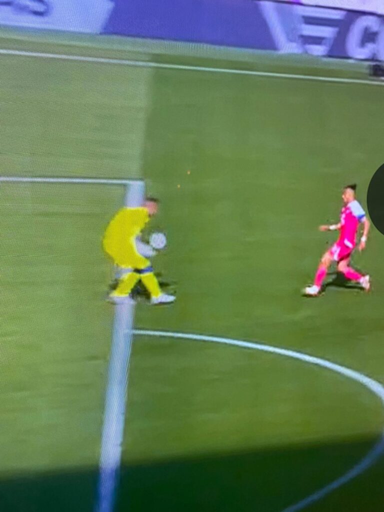 09d6fe2e 5219 49b5 9b62 15b393fc0901