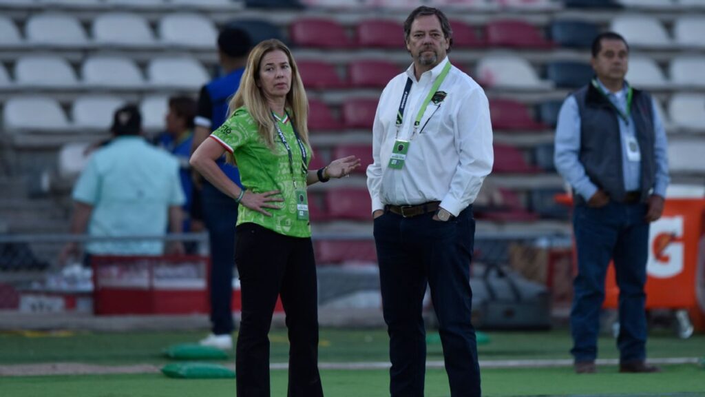 paul foster alejandra de la vega