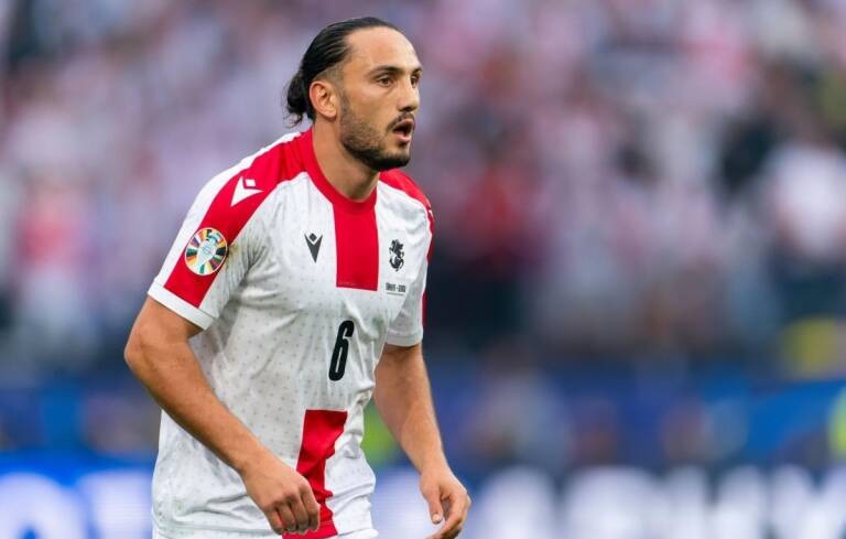 El Espanyol sería uno de los equipos interesados en Giorgi Kochorashvili, según el periodista de 'Mundo Levante' Enric Martín Gasulla 2 Giorgi kochorashvili levante 3