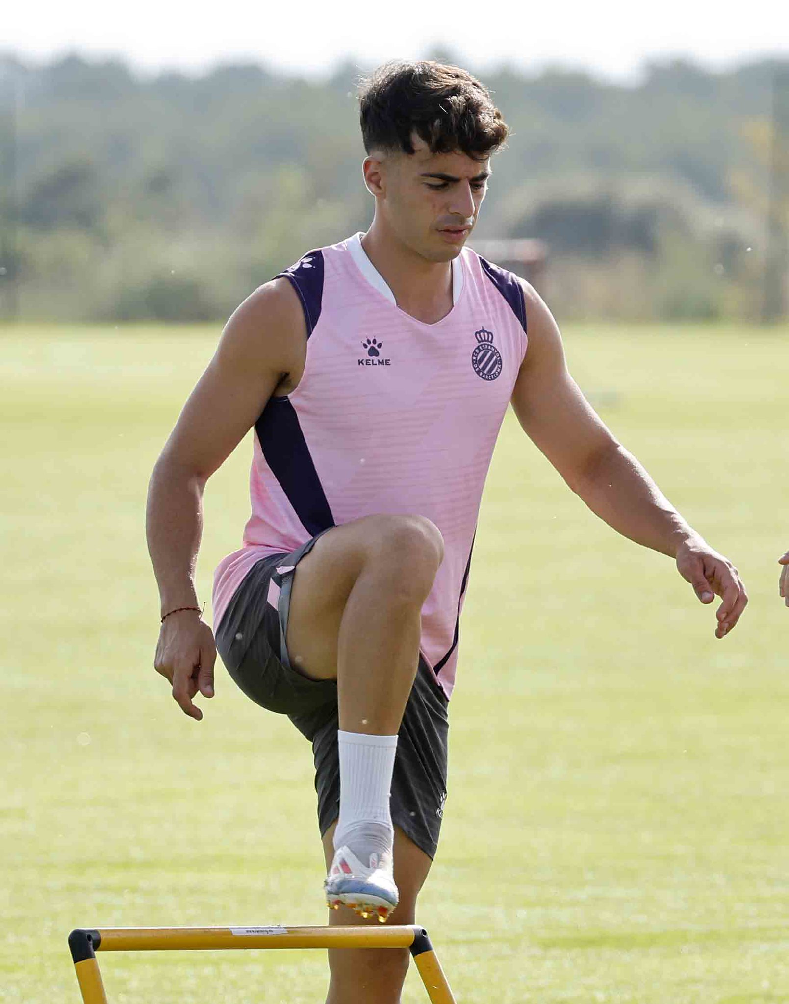 Álvaro Aguado confía que tendrá un buen año: “Donde más a gusto me he encontrado ha sido en Primera” 2 alvaro aguado torremirona espanyol pretemporada 2