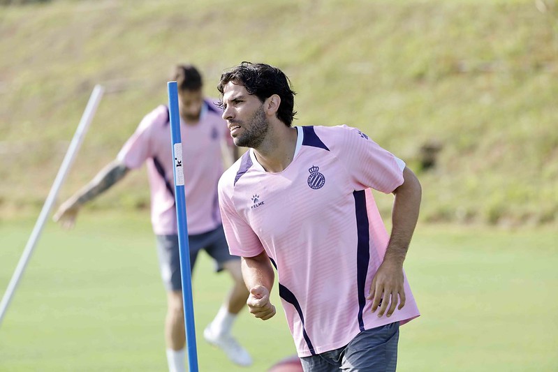 leandro cabrera pretemporada espanyol torremirona 1