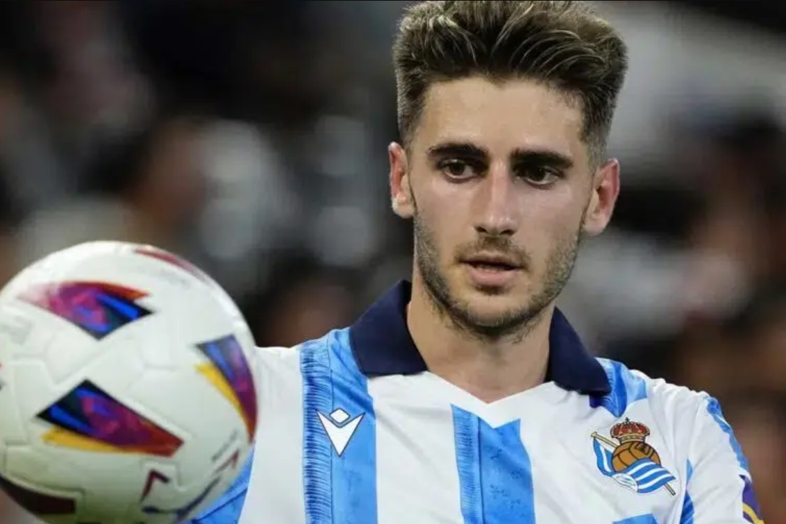 robert navarro real sociedad 1