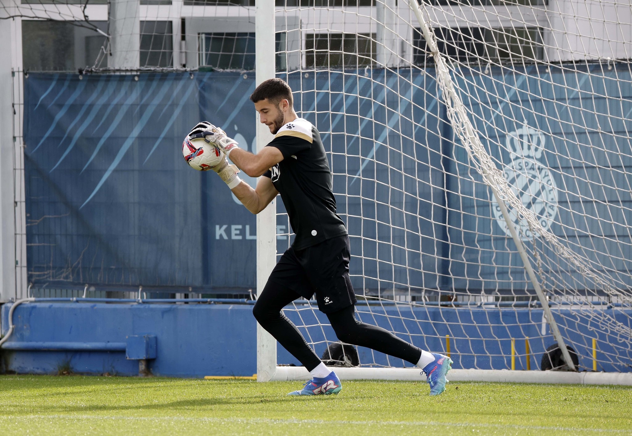 El meta del Espanyol Joan García, en el radar del Barça: ¿interés real o ganas de enredar? 2 IMG 3530