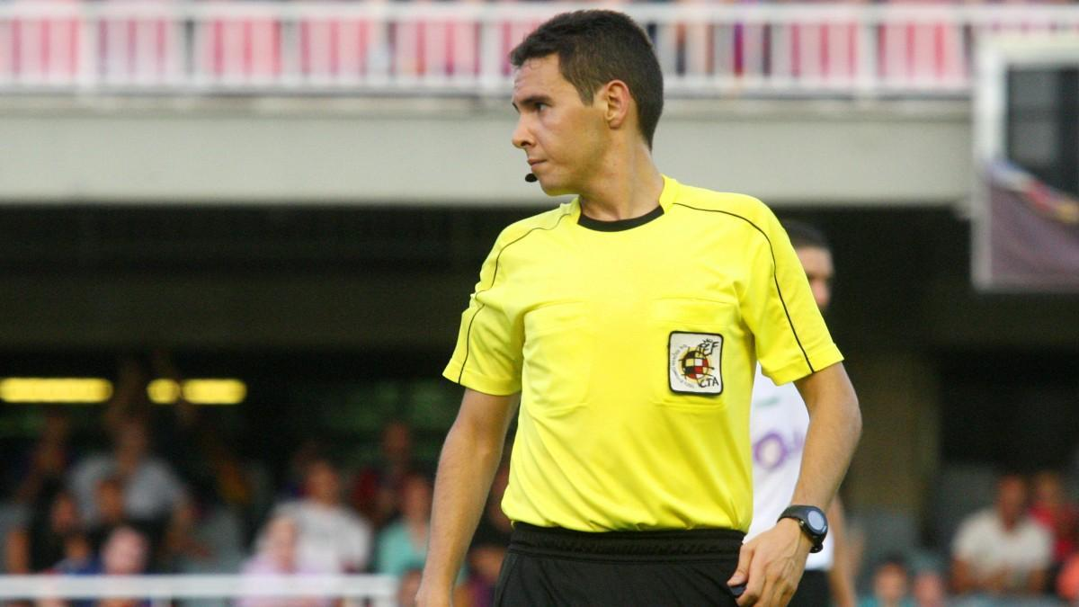 ÁRBITROS | Francisco Hernández Maeso arbitrará el Espanyol - Mallorca en medio de la tensión arbitral: la sanción al RCDE, bajo lupa 1 Espanyol