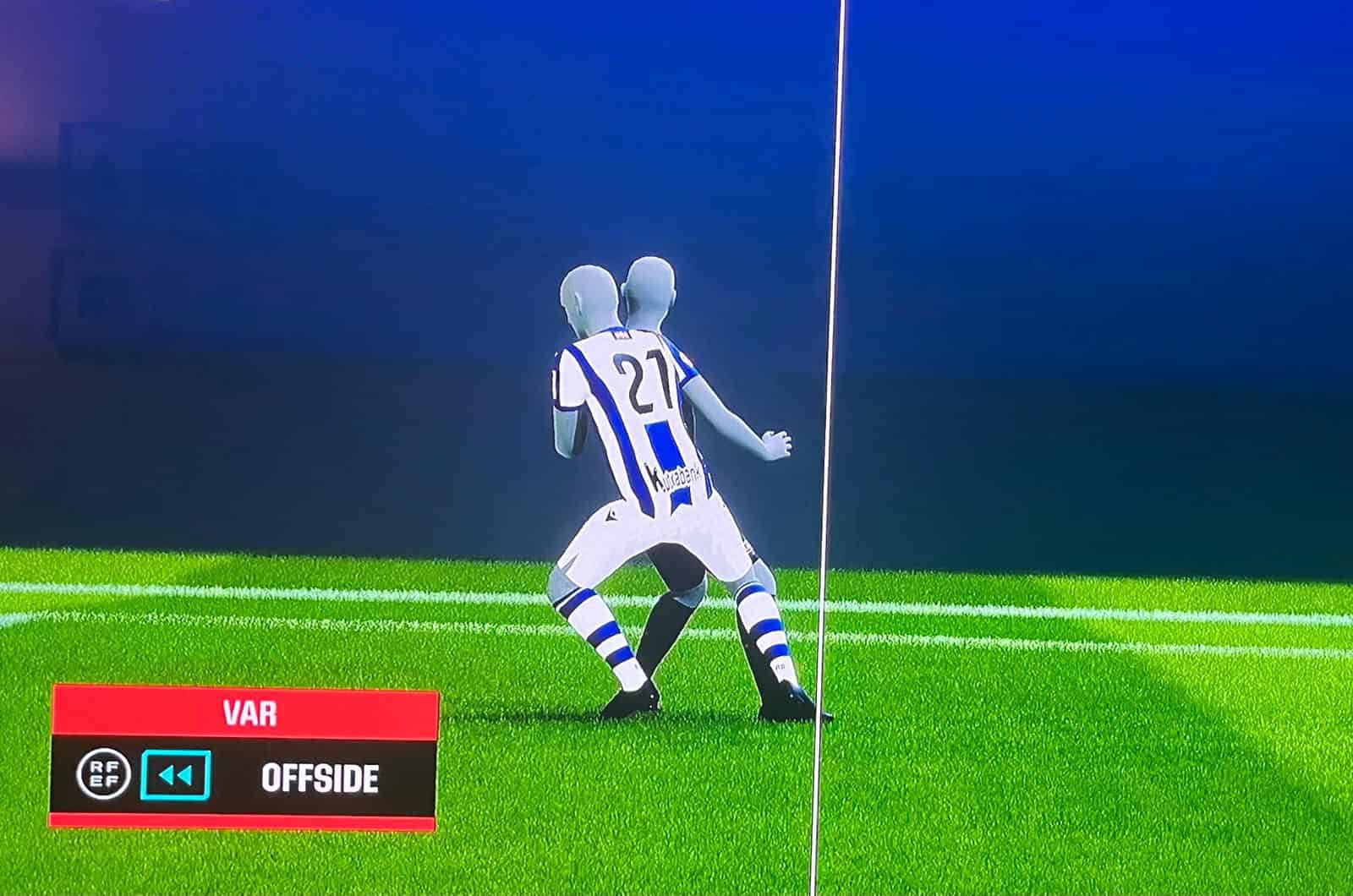 El engaño digital: Nacho Tellado de 'Archivo VAR' desmonta la precisión del fuera de juego semiautomático 1 levandowski fuera juego semiautomartico