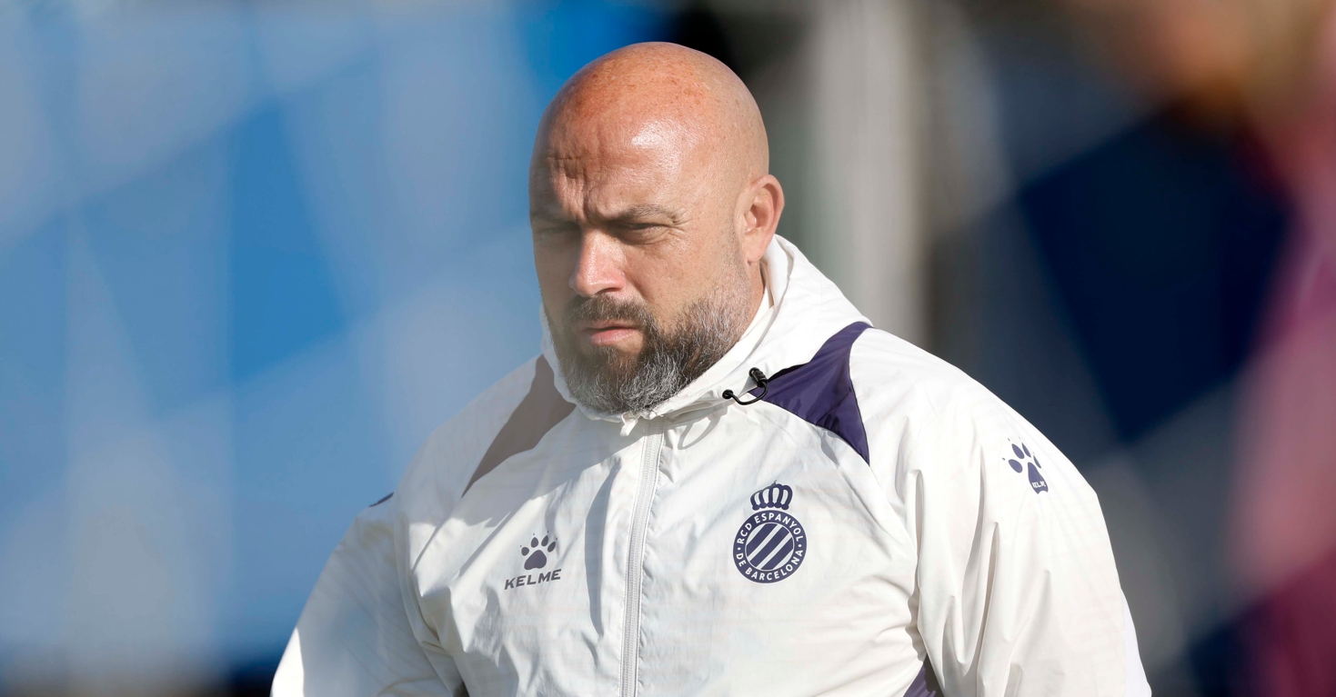 Manolo González: "Estoy hasta las narices de regalar cosas y que la gente tenga un rendimiento que ha de subir" 2 manolo gonzalez espanyol 2