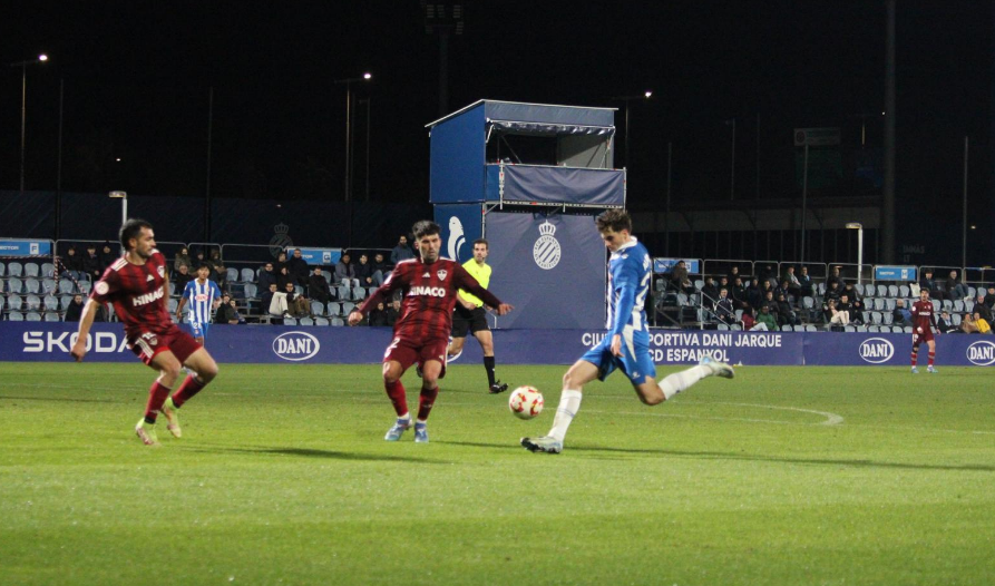 CRÓNICA | El Espanyol B gana con un gol al inicio del partido contra el Lleida CF (1-0) 2 Espanyol