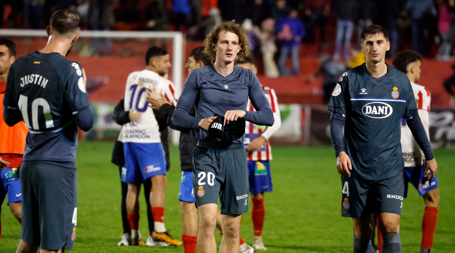La Tertulia calienta el debut copero del Espanyol; orgullo perico, rabia culé y un aviso a Pace 2 barbastro espanyol
