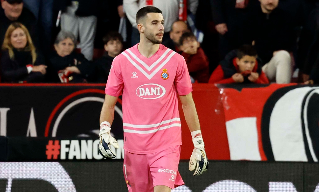 “No me iría por la puerta de atrás”: Joan García y su posible marcha del Espanyol 2 joan garcia sevilla espanyol