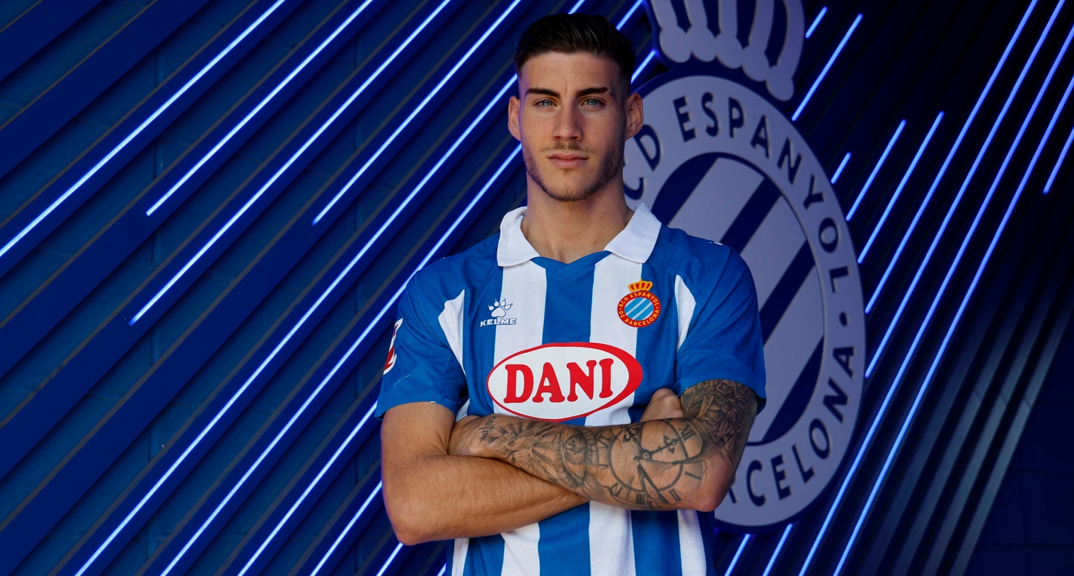 Roberto Fernández y su deseo de quedarse en el Espanyol: “Quiero seguir aquí” 1 roberto fernandez oficial espanyol 1