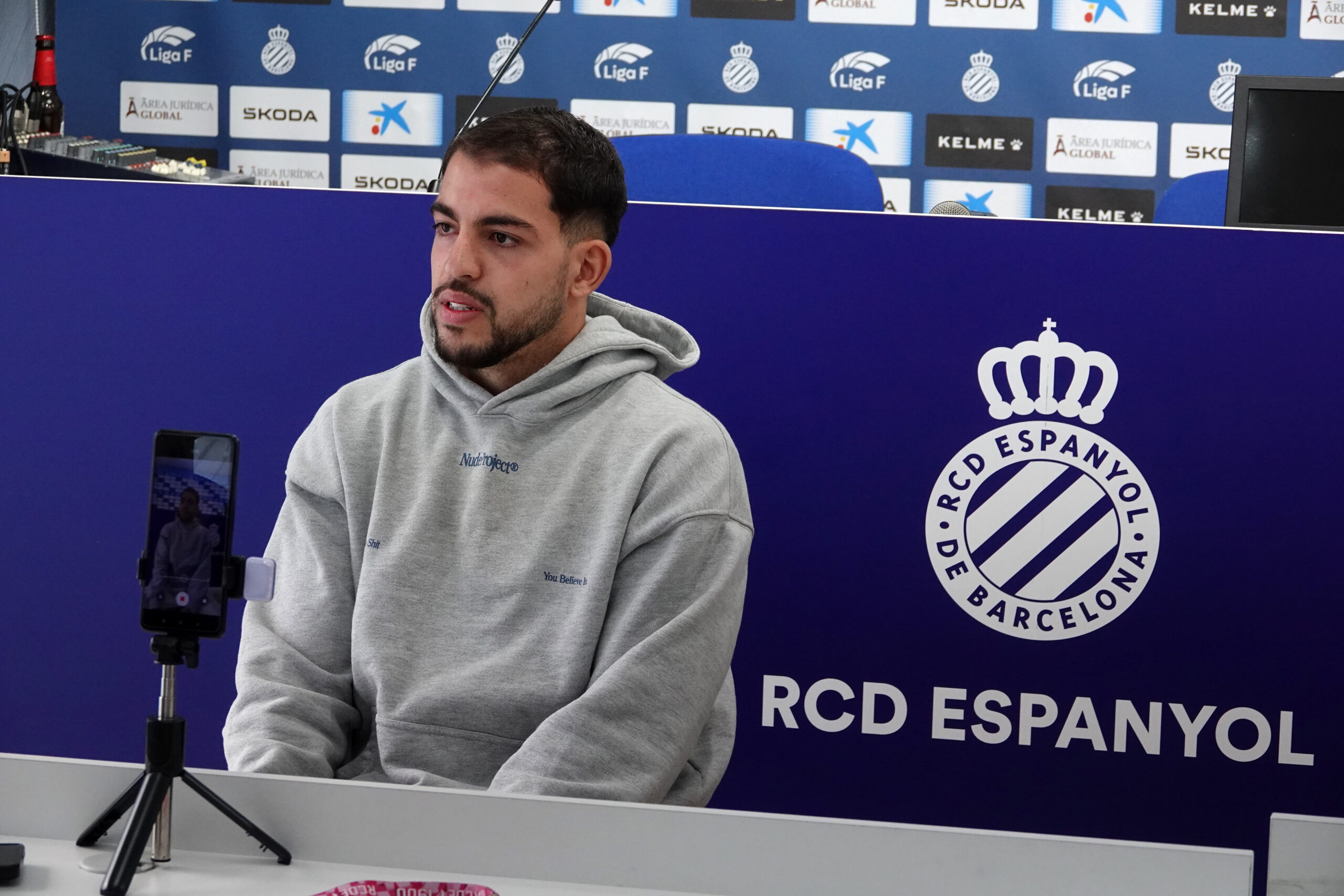 ENTREVISTA | Omar Sadik, jugador del Espanyol B: "Todavía no he hecho nada y aún tengo tiempo de demostrar todo lo que puedo ofrecer en el campo" 3 Omar Sadik Espanyol
