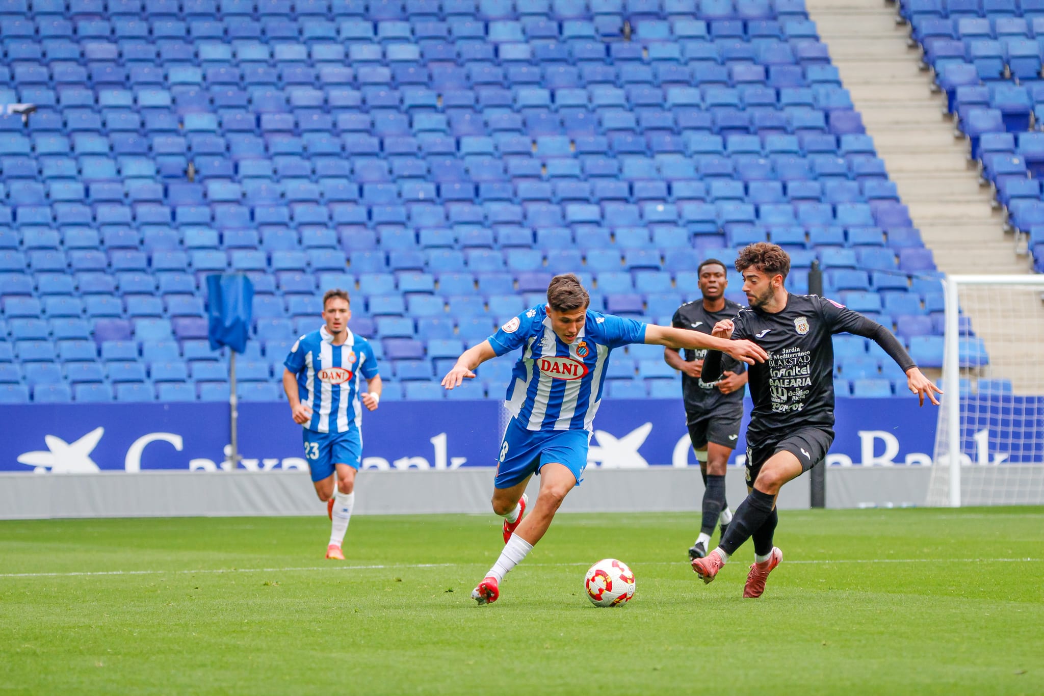 CRÓNICA | El Espanyol B firma las tablas en el RCDE Stadium (1-1) 1 bauza