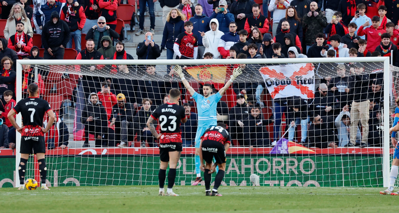 Roberto Fernández: "Me gustaría quedarme en el Espanyol" 2 joan garcia mallorca espanyol