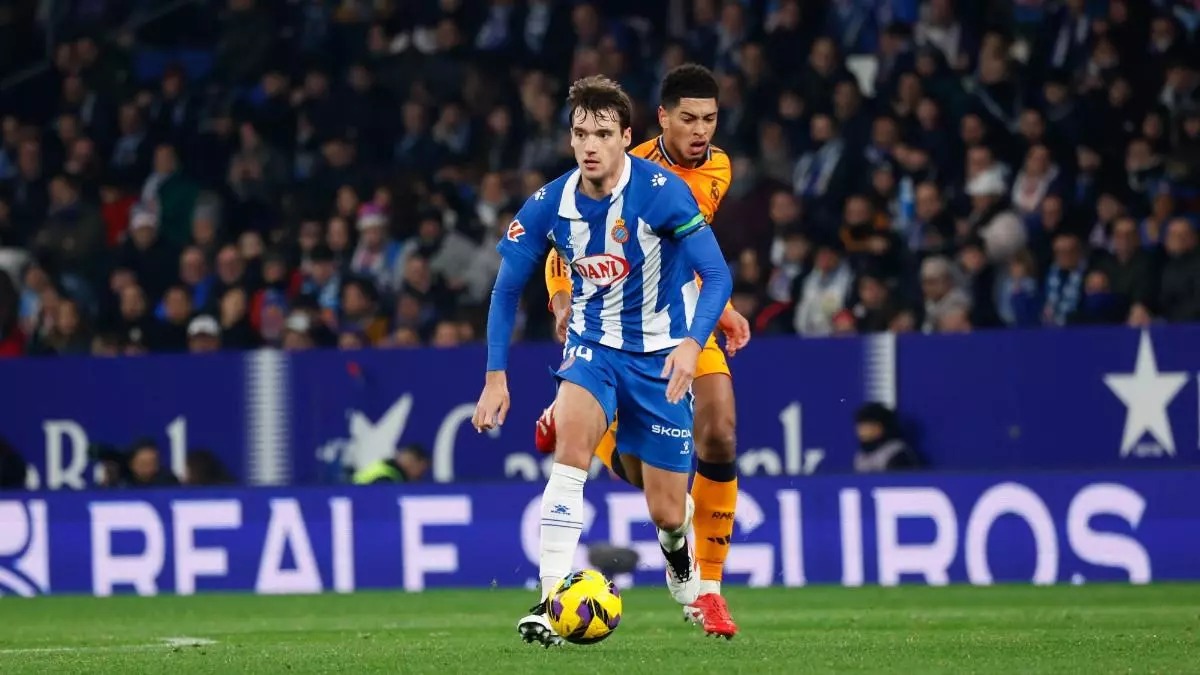 Urko González de Zárate se juega su sitio en la Real Sociedad con el Espanyol en la recámara 1 urko espanyol