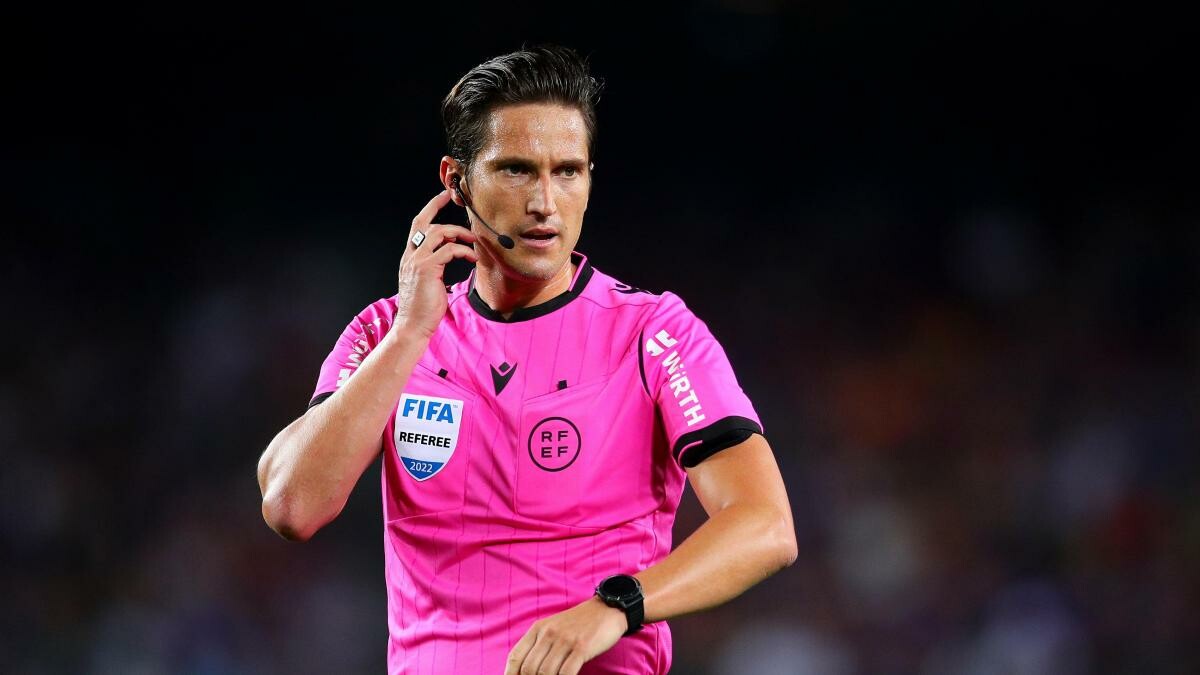 ÁRBITROS | El Villarreal – Espanyol será dirigido por Munuera Montero en el partido aplazado de la Jornada 26 1 Munuera Montero arbitro