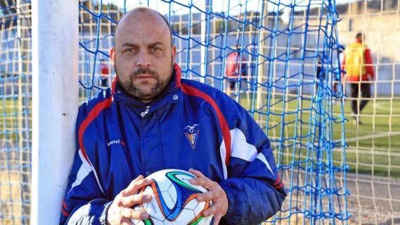 El Ayuntamiento de Badalona y Xavi García Albiol homenajearán al entrenador del Espanyol Manolo González 1 Fons El Punt Avui / Juanma Ramos