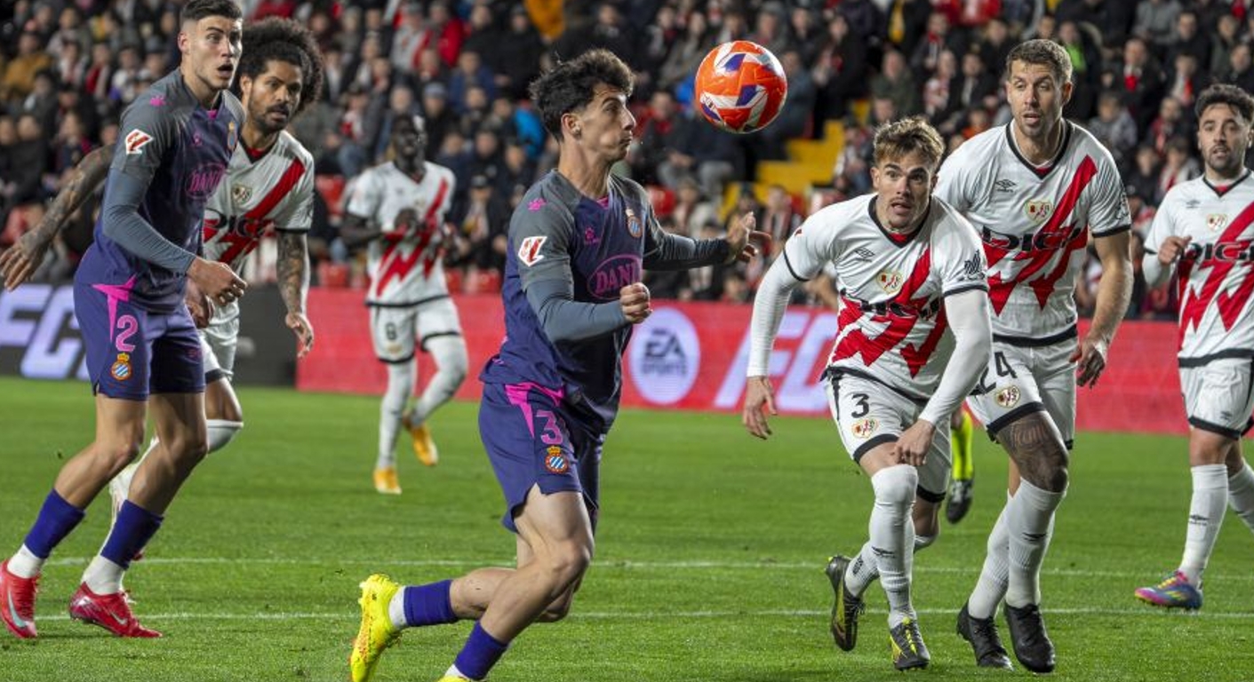 Rayo Vallecano - RCD Espanyol: Goleada de moral en Vallecas (0-4) 2 rayo espanyol 8