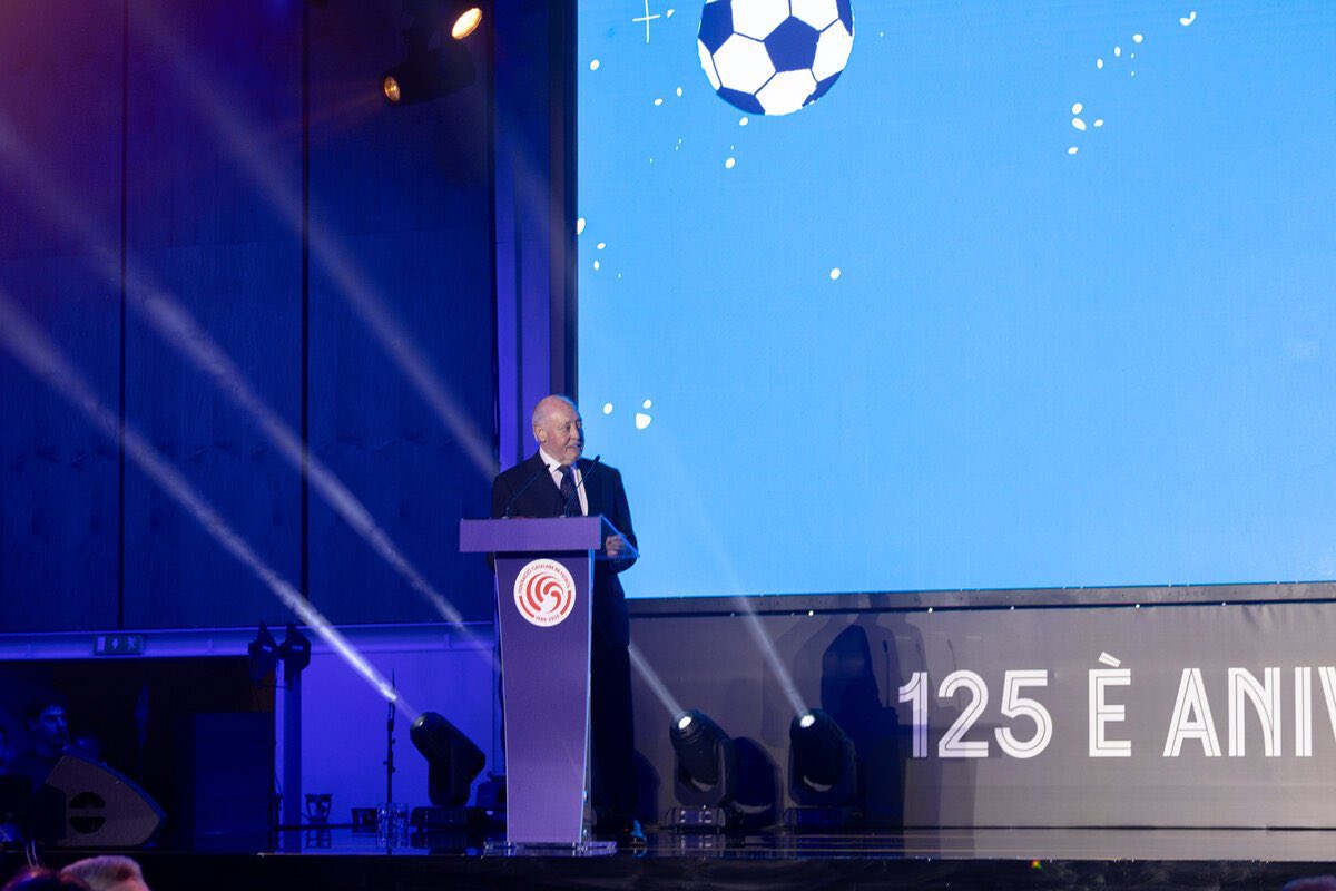 Las otras cuentas (y cuentos) del Barça con Joan García; Joan Soteras, presidente de la FCF, se pasa por el forro el malestar perico: "Se merece ir a un gran club" 4 soteras