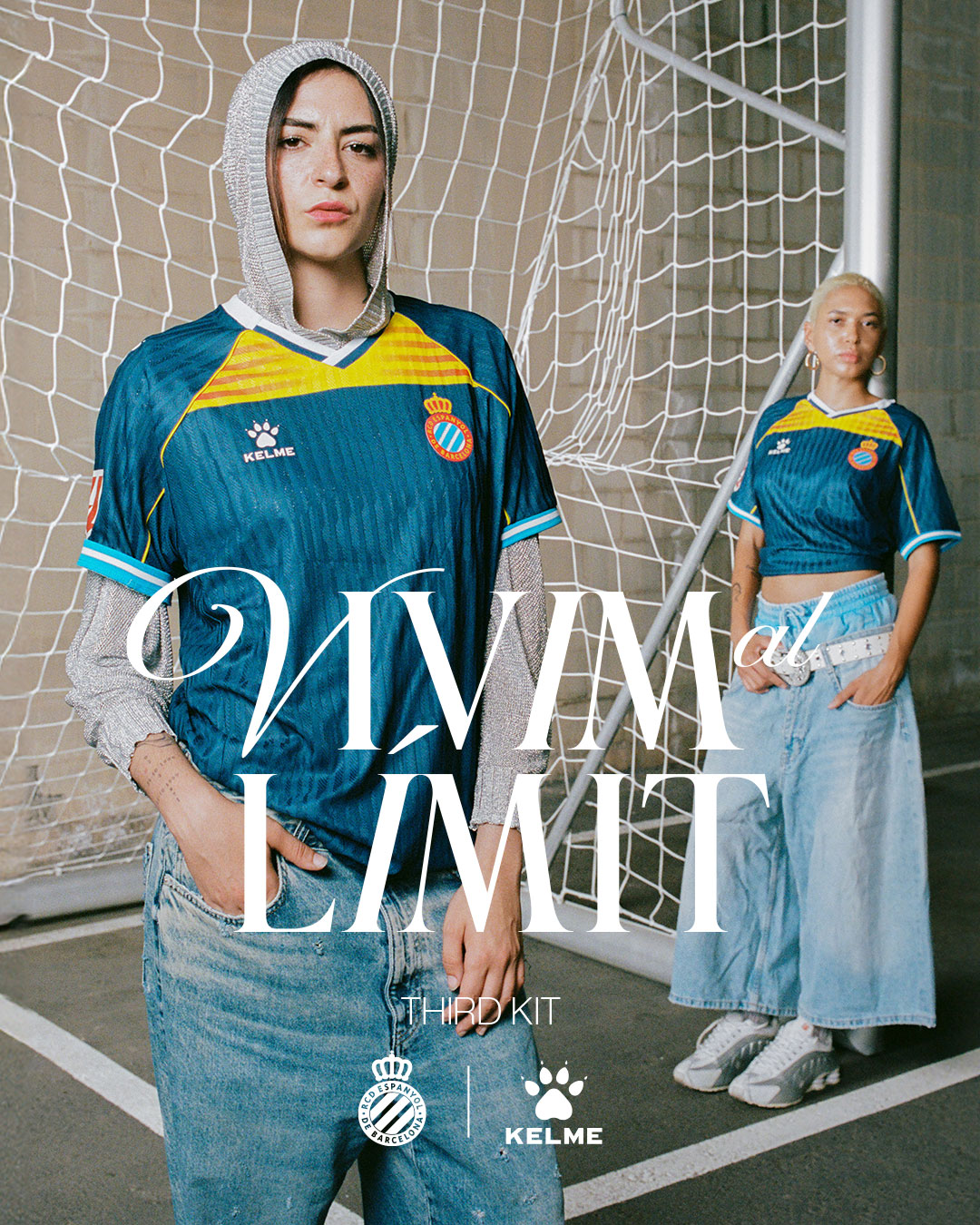 Una camiseta con alma: el Espanyol se viste de senyera en su tercera equipación 1 Gv9tzKFW0AA5ZnA