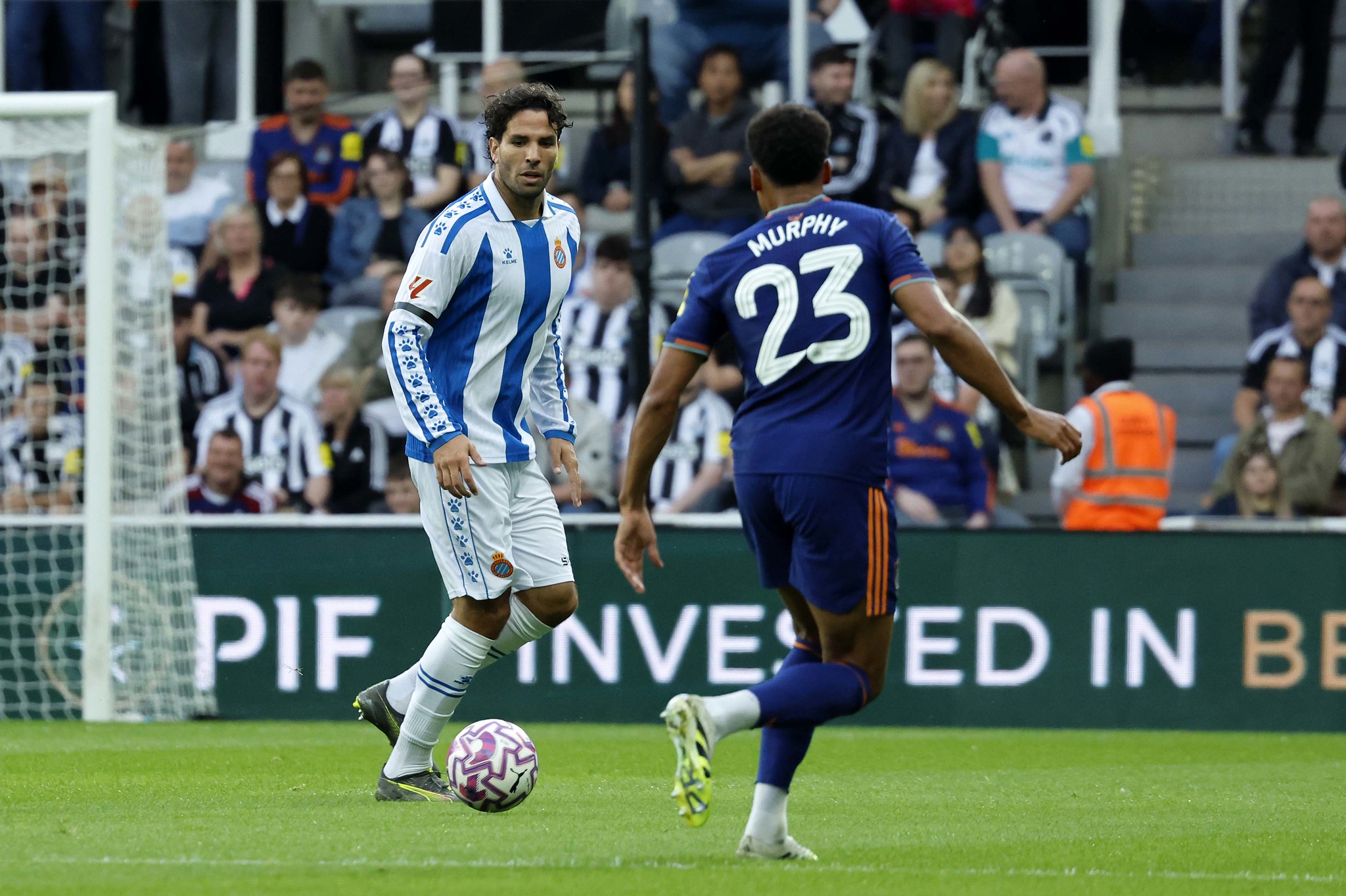 El empate ante el Newcastle no despeja incógnitas en el Espanyol a una semana del debut liguero 2 cabrera newcastle espanyol