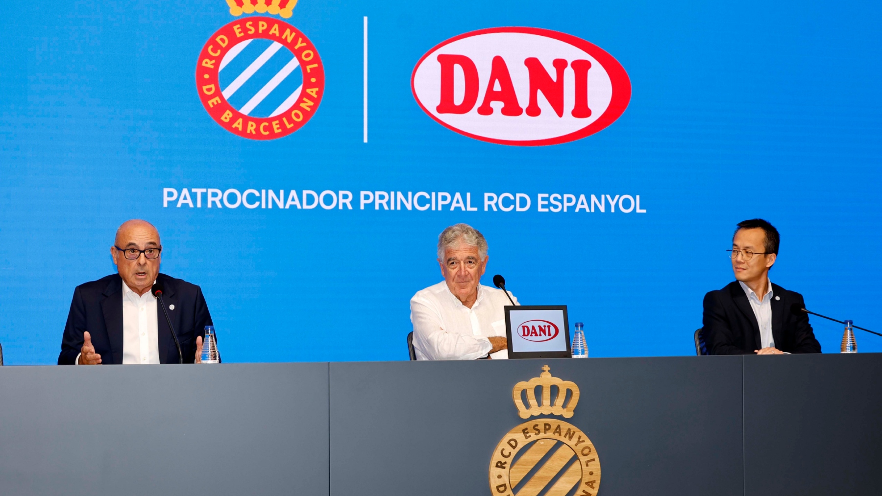 dani sanchez llibre patrocinio espanyol 1