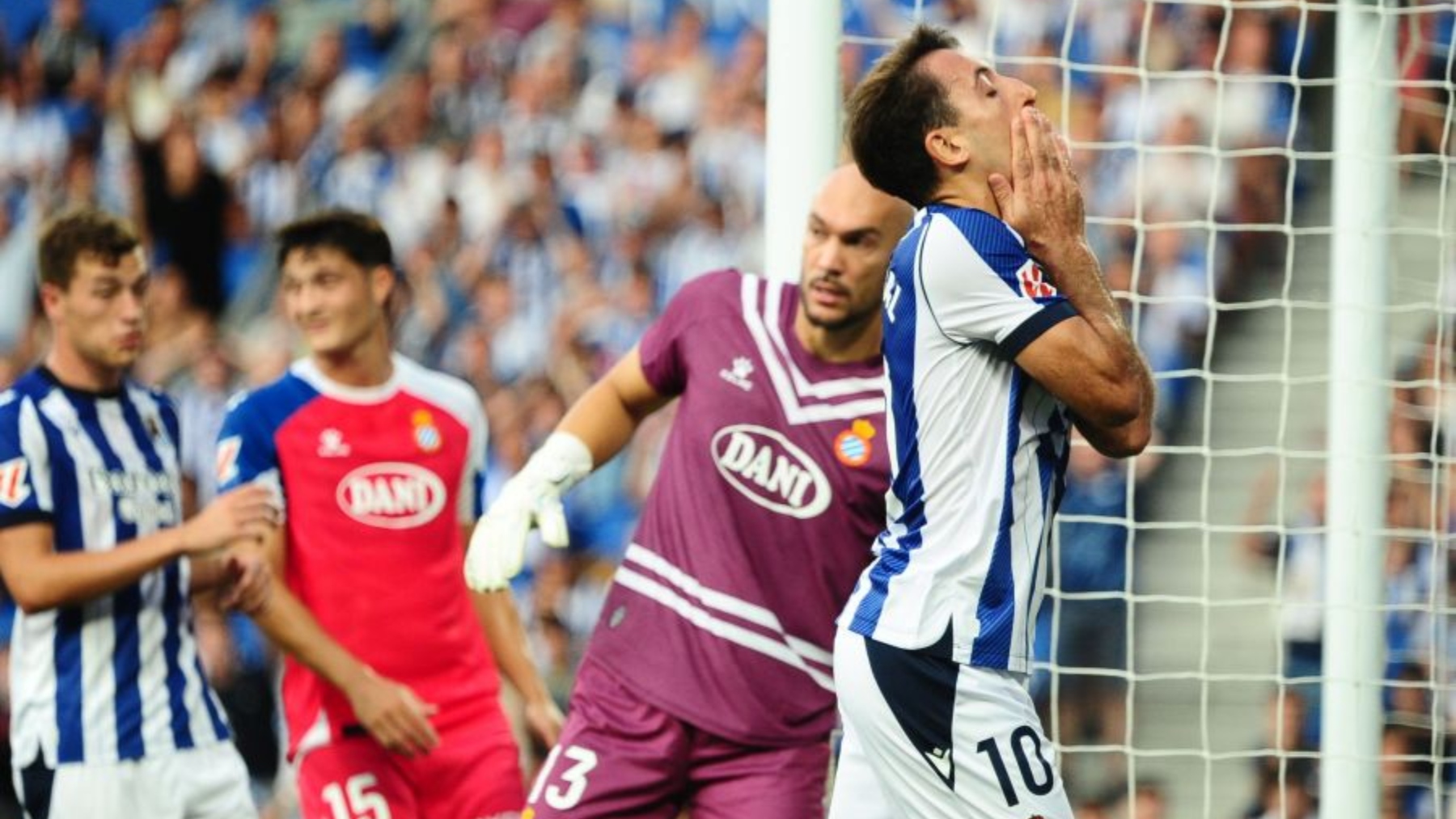 Ganar fuera, tarea pendiente del Espanyol 2 real sociedad espanyol 12