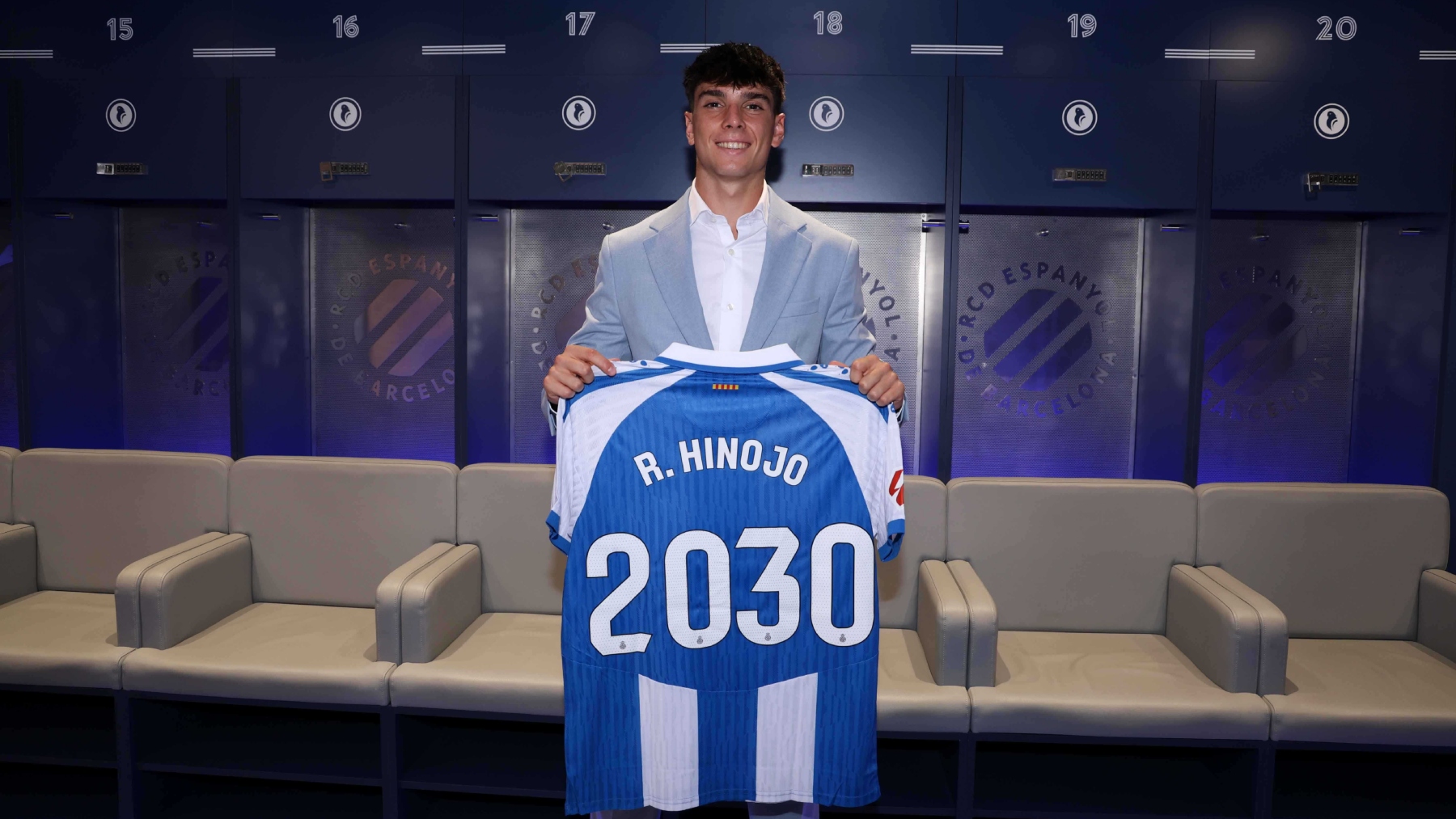 La Cultural Leonesa busca pescar en el Espanyol 1 roger hinojo 2030