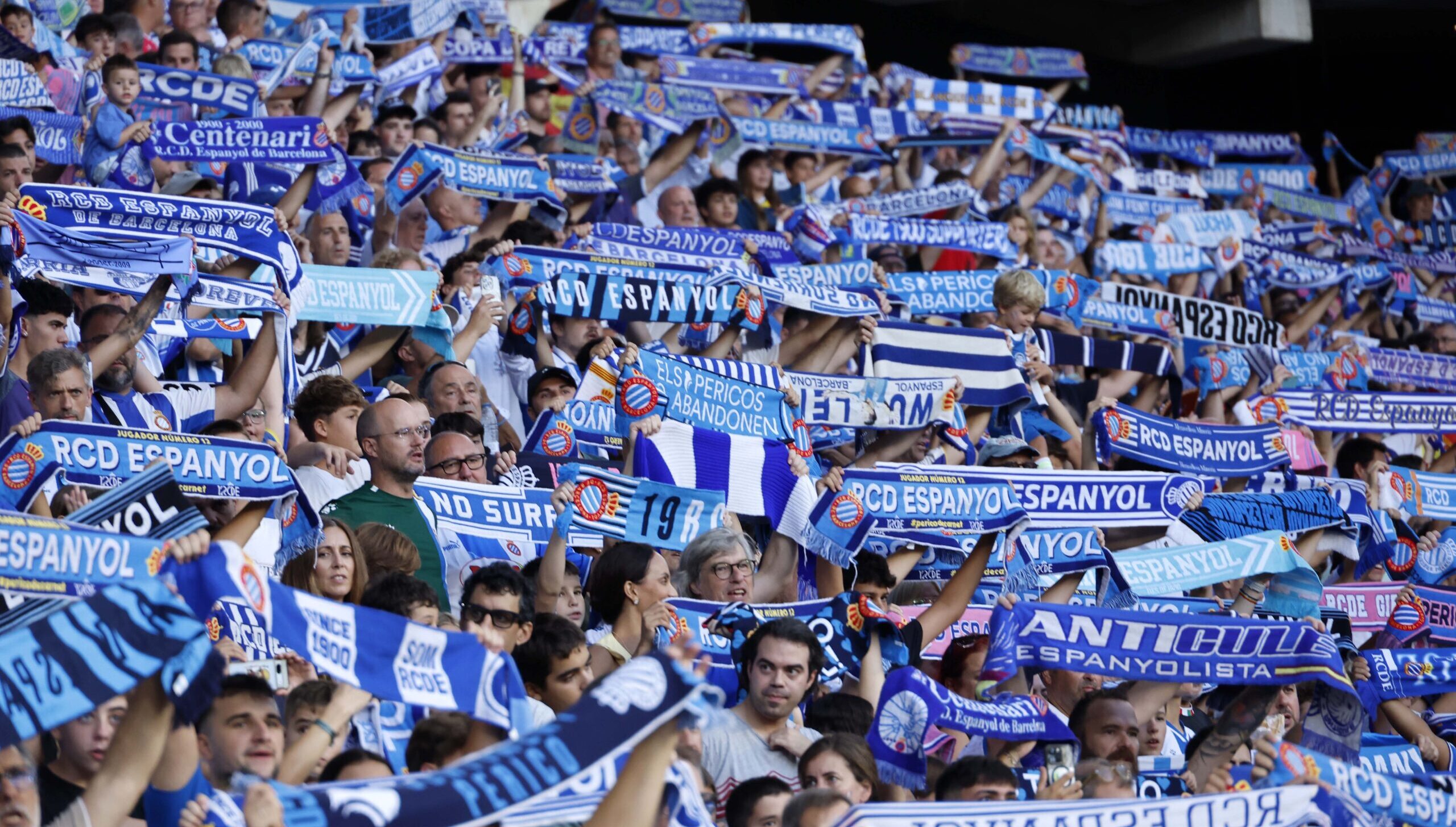 La campaña de abonos 26-27: primer examen social para Alan Pace en el Espanyol 2 grada rcde stadium scaled e1780289100615