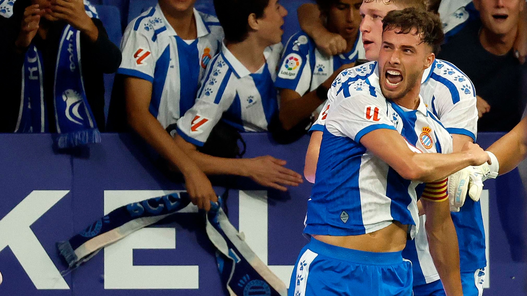 El Espanyol, entre la fe y el vértigo: 5 razones para creer… y 5 para no confiarse 6 javi puado espanyol valencia