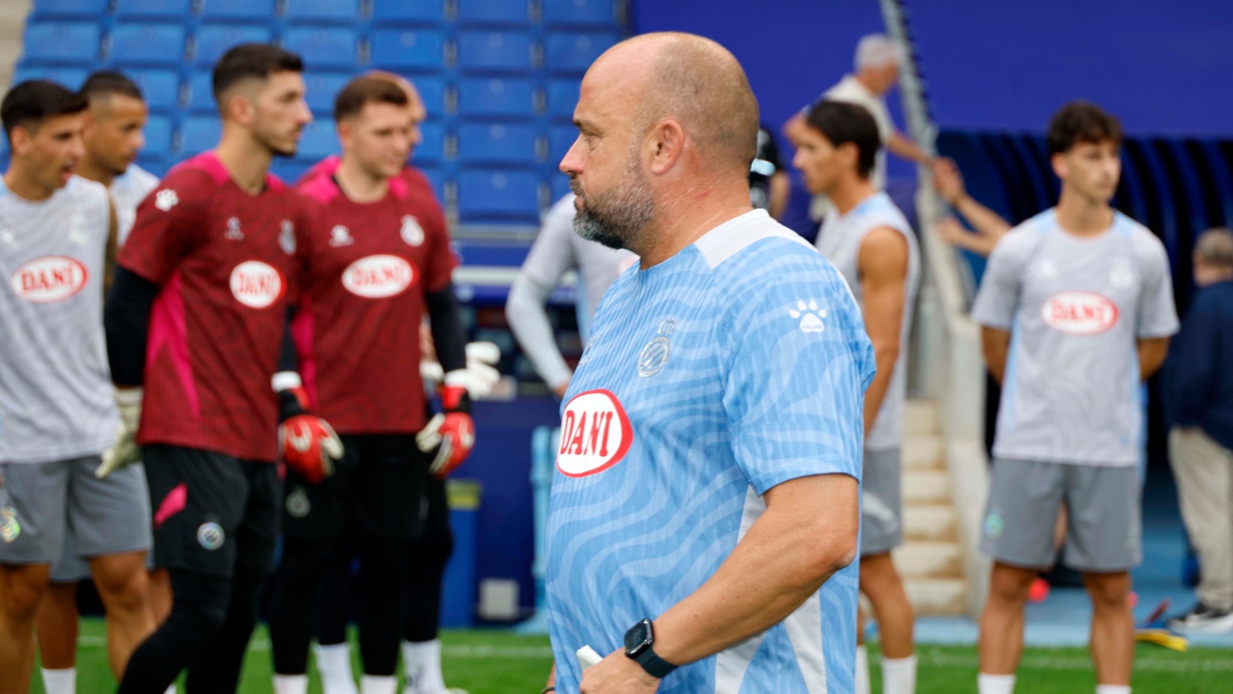 Hoy en 'La Grada Ràdio' | La previa del Real Madrid - Espanyol con Sebas Herrera, Lowi llega al Espanyol, Mariscal celebra el 125 aniversario y se conoce el nuevo límite salarial 1 manolo gonzalez rcde stadium