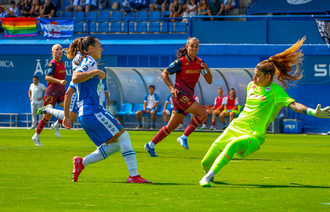 CRÓNICA | RCD Espanyol - RC Deportivo Abanca: Empate en un partido complicado (1-1) 2 Ona Baradad Espanyol Femenino