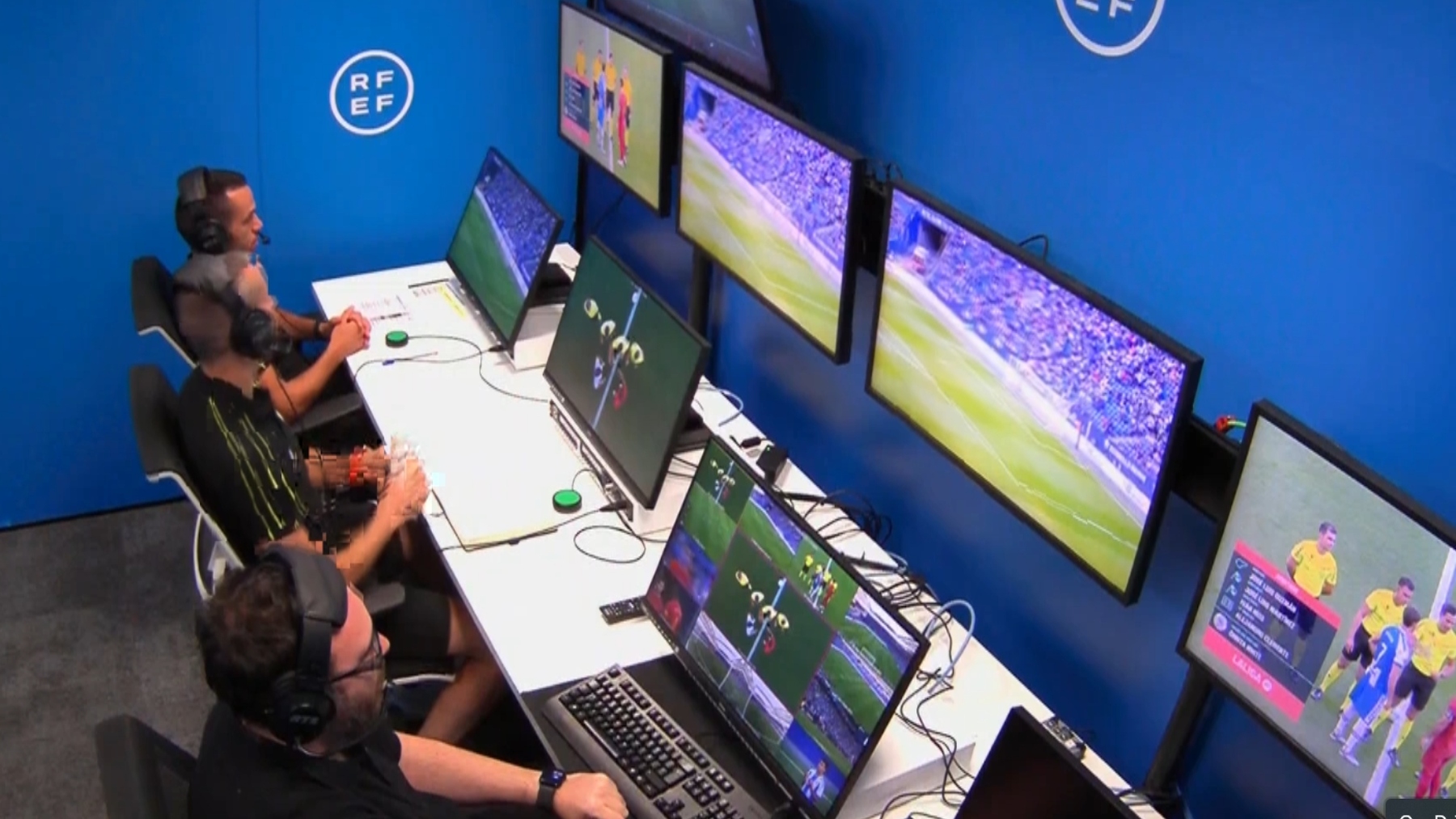 Se ignora un penalti claro sobre Edu Expósito en el Espanyol - Valencia 1 sala vor espanyol valencia