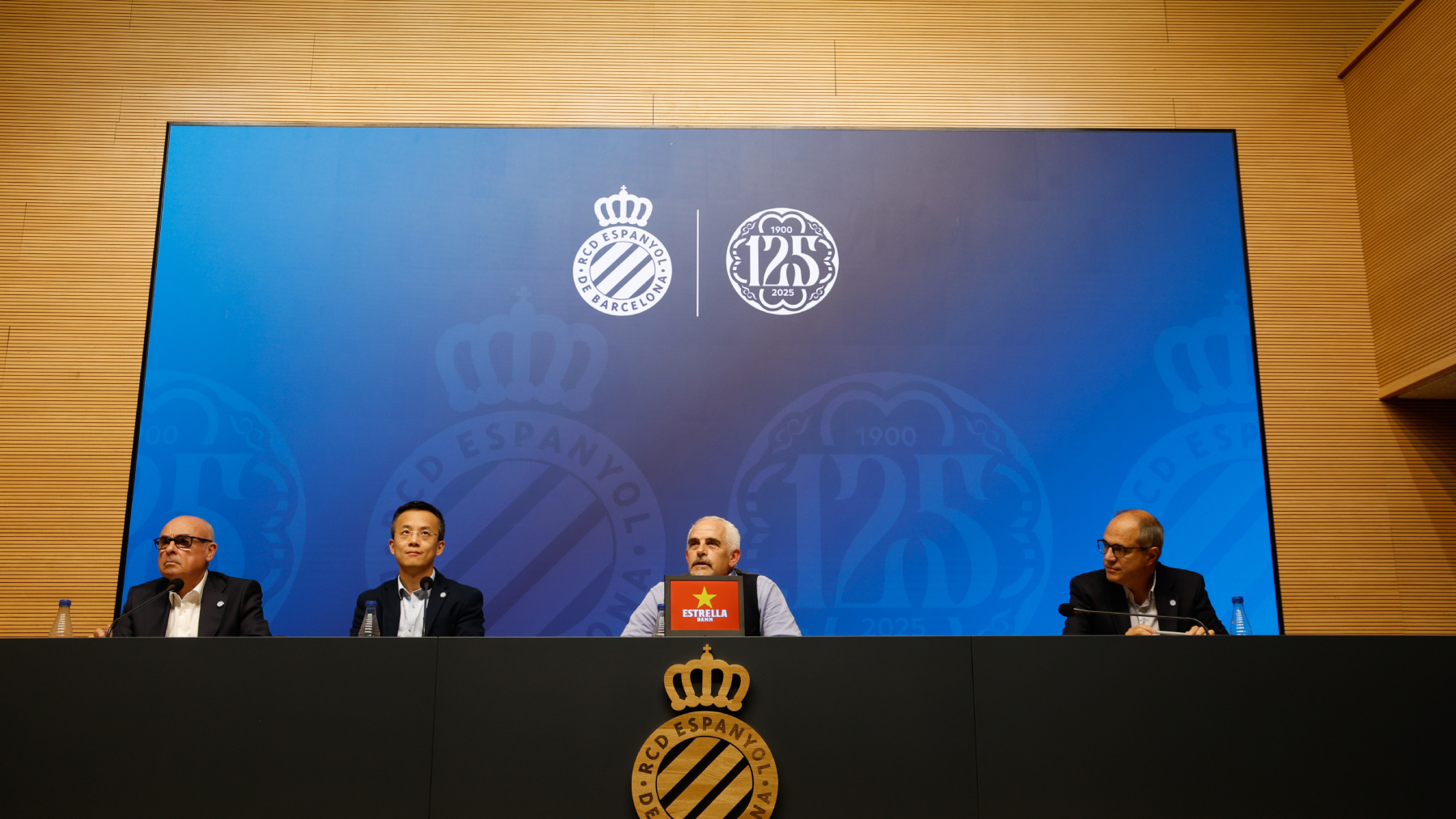 alan pace mao ye acto presentacion